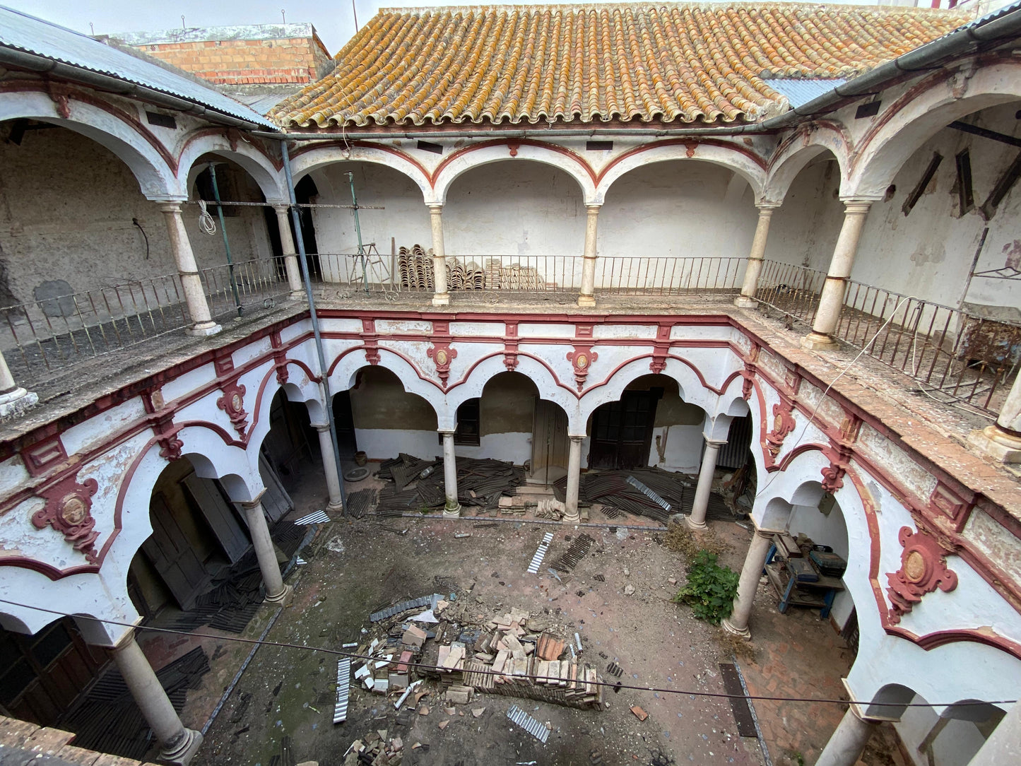Restauración de casa en Fuentes de Andalucía P.I